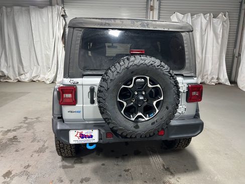 Used 2022 Jeep Wrangler Unlimited Rubicon 4xe image 6