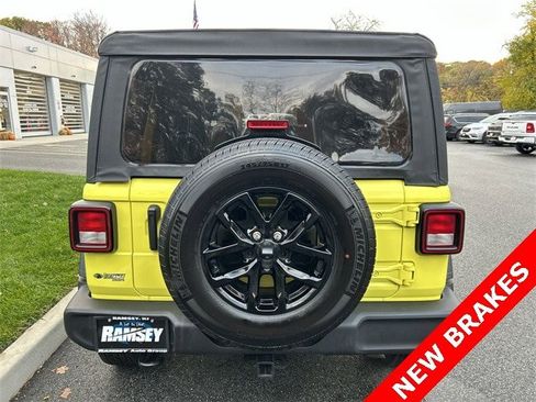 Certified 2023 Jeep Wrangler Unlimited Sport image 25