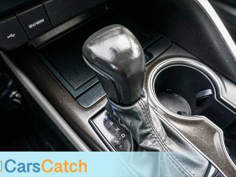 Used 2023 Toyota Camry SE image 36