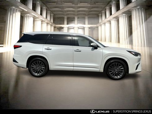 Certified 2024 Lexus TX 350 FWD w/ Cold Weather Package image 4