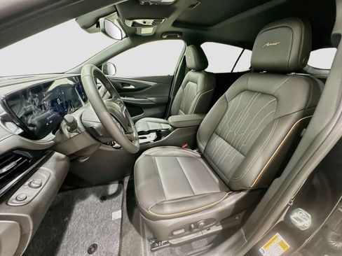 New 2026 Buick Envista Sport Touring FWD image 21