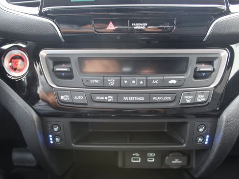 New 2026 Honda Ridgeline Black Edition image 45