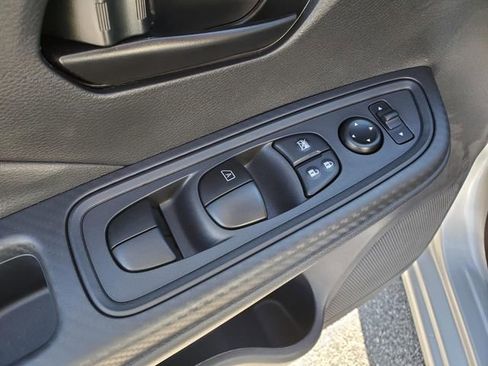 Certified 2025 Nissan Versa S image 16