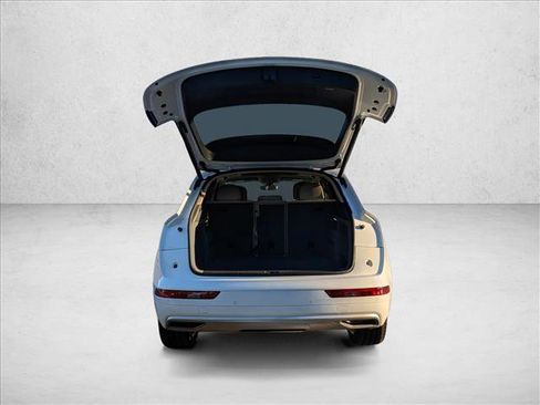 Used 2018 Audi Q5 2.0T Premium Plus w/ Premium Plus Package image 6