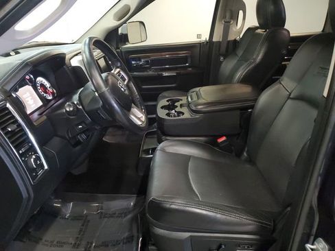 Used 2016 RAM 1500 Laramie w/ Convenience Group AWD/4WD image 10