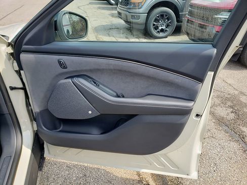 New 2025 Ford Mustang Mach-E GT image 19