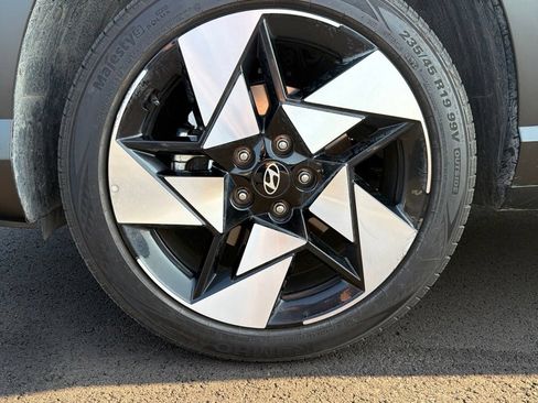 Used 2026 Hyundai Kona Limited AWD/4WD image 11