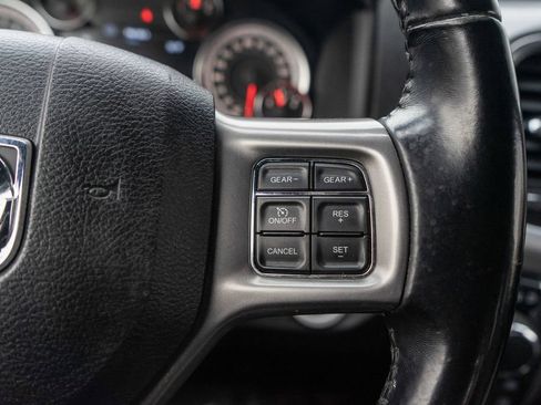 Used 2022 RAM 1500 Classic Warlock AWD/4WD image 24