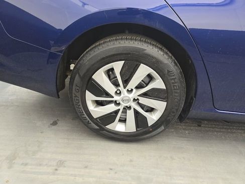 Used 2024 Nissan Altima 2.5 S FWD image 20