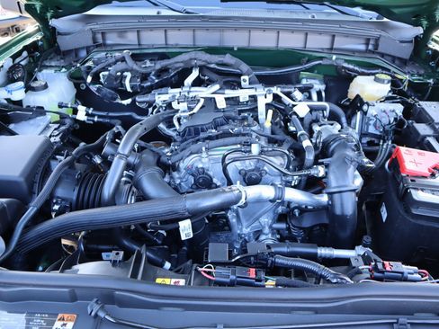 New 2025 Ford Bronco 4-Door image 19