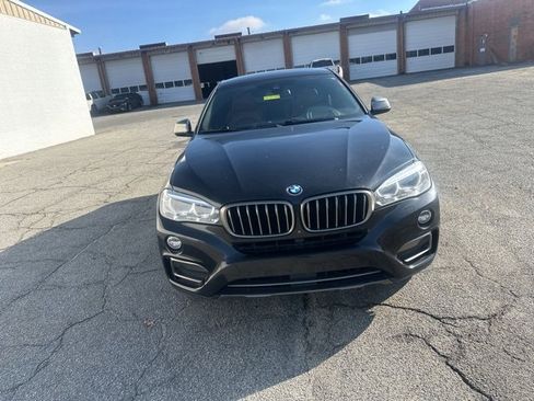 Used 2017 BMW X6 xDrive35i image 2
