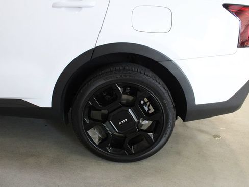 Used 2024 Kia Sorento X-Line EX AWD/4WD image 31