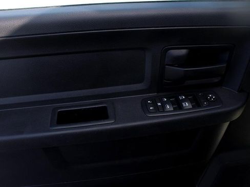 Used 2017 RAM 3500 Tradesman w/ Chrome Appearance Group image 13