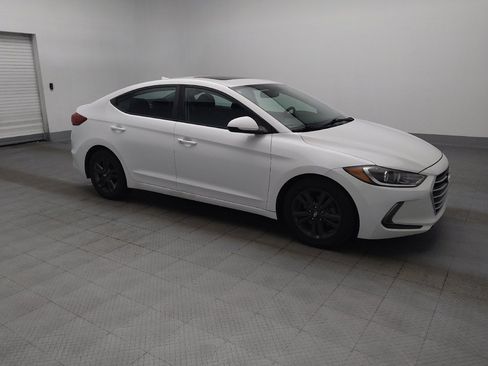 Used 2017 Hyundai Elantra Value Edition FWD image 11