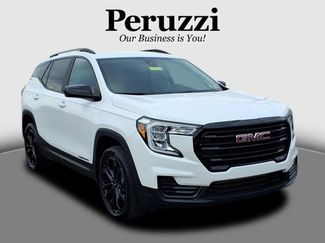 Used 2022 GMC Terrain SLE w/ Driver Convenience Package video 1