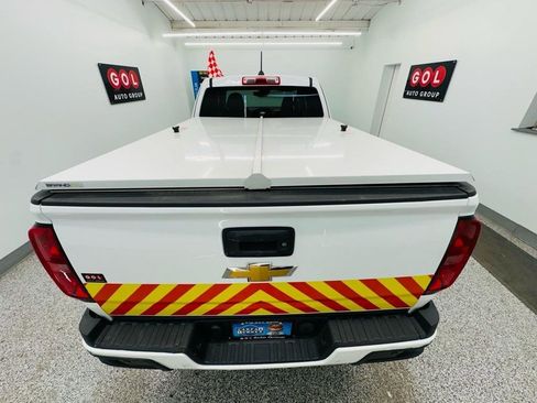 Used 2020 Chevrolet Colorado LT w/ Safety Package RWD image 11