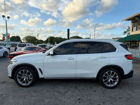 Used 2021 BMW X5 sDrive40i w/ Premium Package RWD image 4