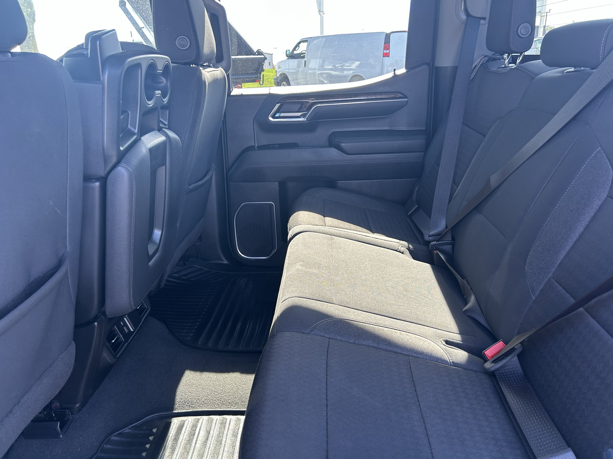 Used 2024 GMC Sierra 1500 SLE AWD/4WD image 26