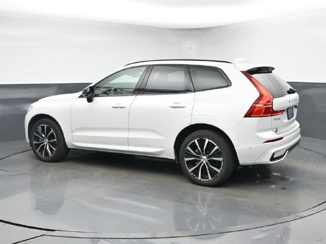 Used 2024 Volvo XC60 B5 Plus w/ Protection Package Premier AWD/4WD image 6