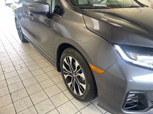 Certified 2025 Honda Odyssey Elite image 21
