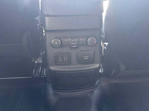 Used 2019 Ford Explorer Limited w/ Ford Safe & Smart Package AWD/4WD image 40