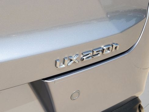 Used 2023 Lexus UX 250h F Sport FWD image 44