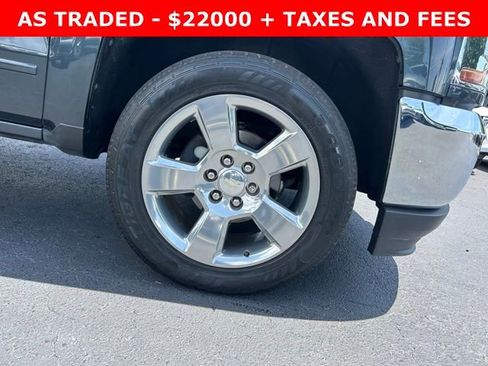Used 2018 Chevrolet Silverado 1500 LT w/ Texas Edition RWD image 8