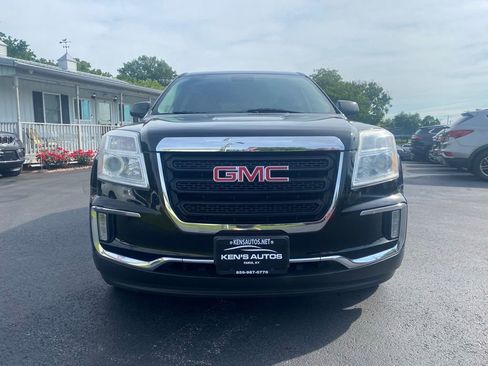 Used 2016 GMC Terrain SLE w/ Convenience Package FWD image 2