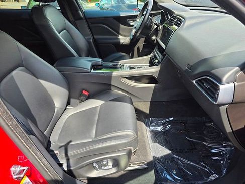 Used 2020 Jaguar F-PACE Premium AWD/4WD image 14