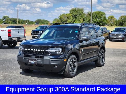 New 2026 Ford Bronco Sport Outer Banks w/ Outer Banks Tech Package+ AWD/4WD image 3