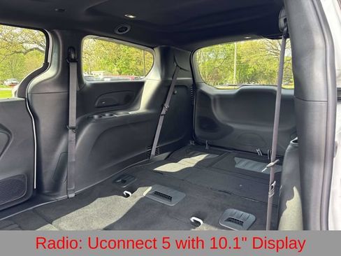 New 2027 Chrysler Pacifica Select AWD/4WD image 8