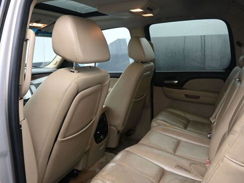 Used 2007 Chevrolet Avalanche LTZ w/ LTZ Preferred Equipment Group image 18