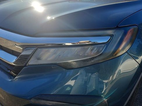 Used 2019 Honda Pilot Touring image 10