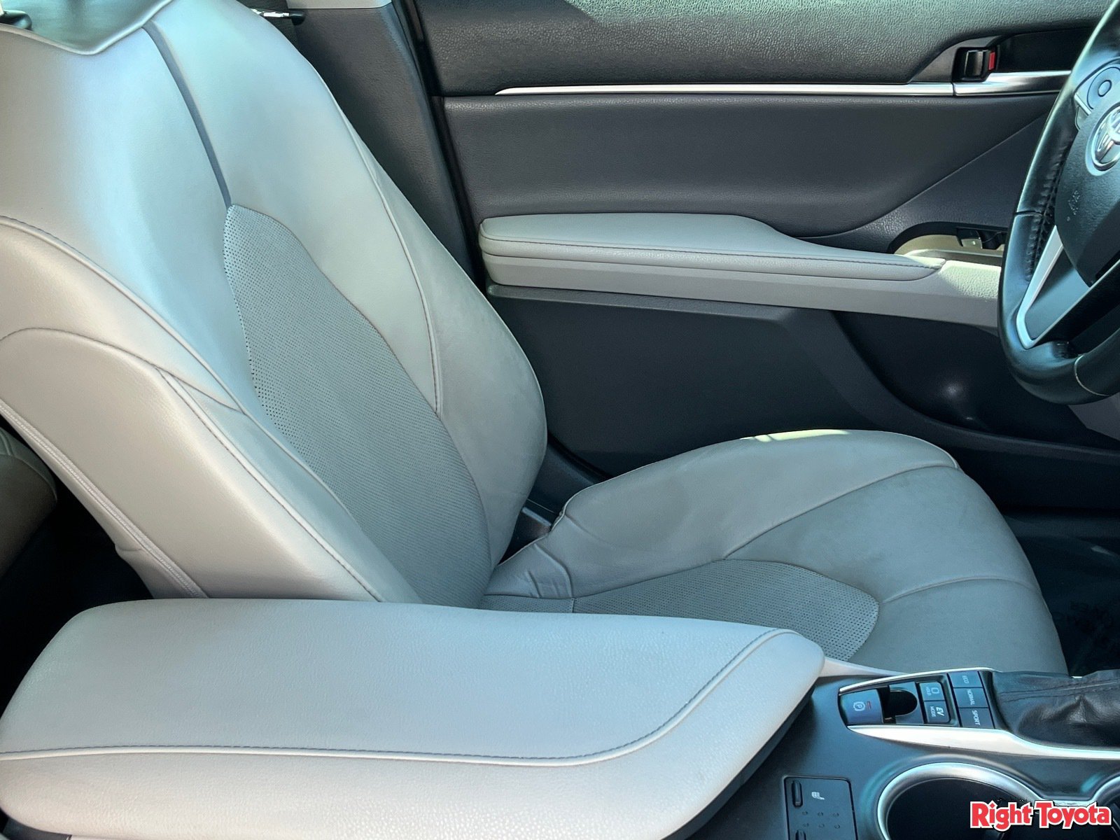 Certified 2022 Toyota Camry XLE FWD image 14