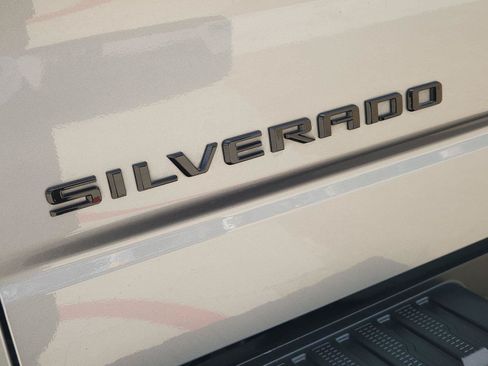 Used 2024 Chevrolet Silverado 1500 W/T RWD image 27