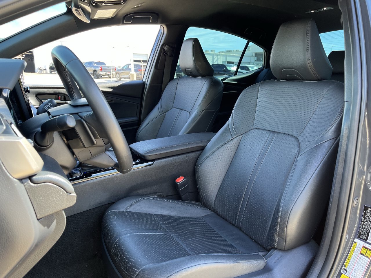 Used 2025 Toyota Camry XSE FWD image 22