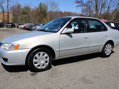 Used 2002 Toyota Corolla LE FWD image 13