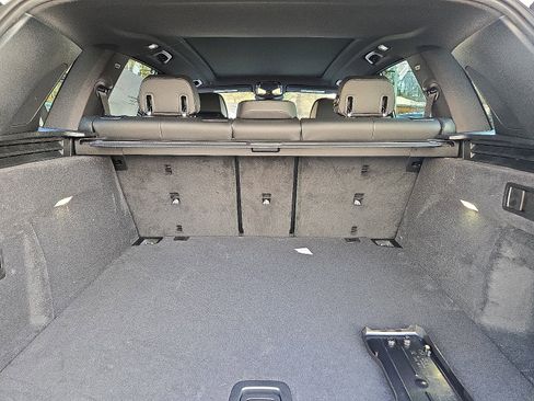 New 2026 BMW X5 M60i image 12