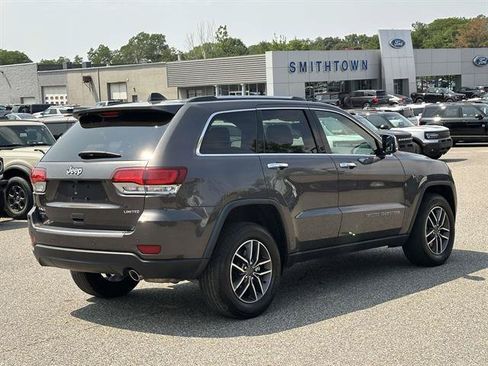 Used 2021 Jeep Grand Cherokee Limited AWD/4WD image 27