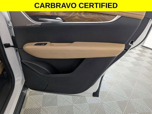 Certified 2023 Cadillac XT5 Sportv w/ Platinum Package AWD/4WD image 33