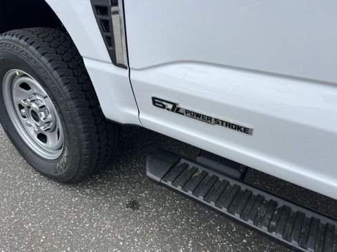 New 2026 Ford F350 XL w/ XL Chrome Package AWD/4WD image 21