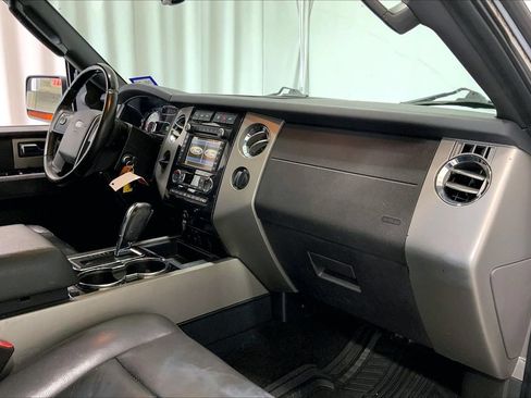 Used 2014 Ford Expedition EL Limited w/ Equipment Group 301A RWD image 28