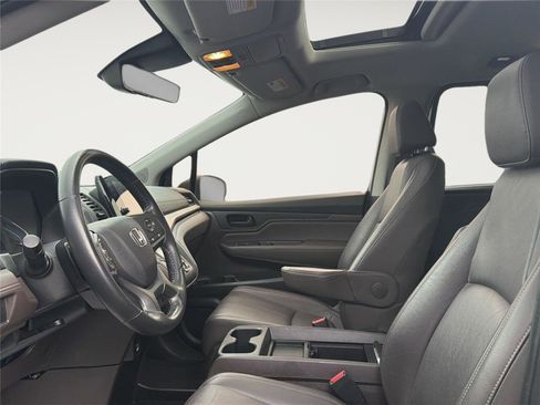Used 2023 Honda Odyssey EX-L image 9