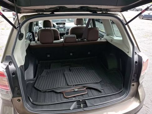 Used 2018 Subaru Forester 2.5i Touring AWD/4WD image 44