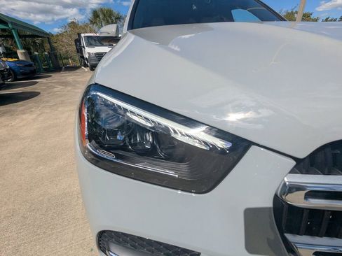 Certified 2024 Mercedes-Benz GLE 350 4MATIC w/ Driver Assistance Package image 21