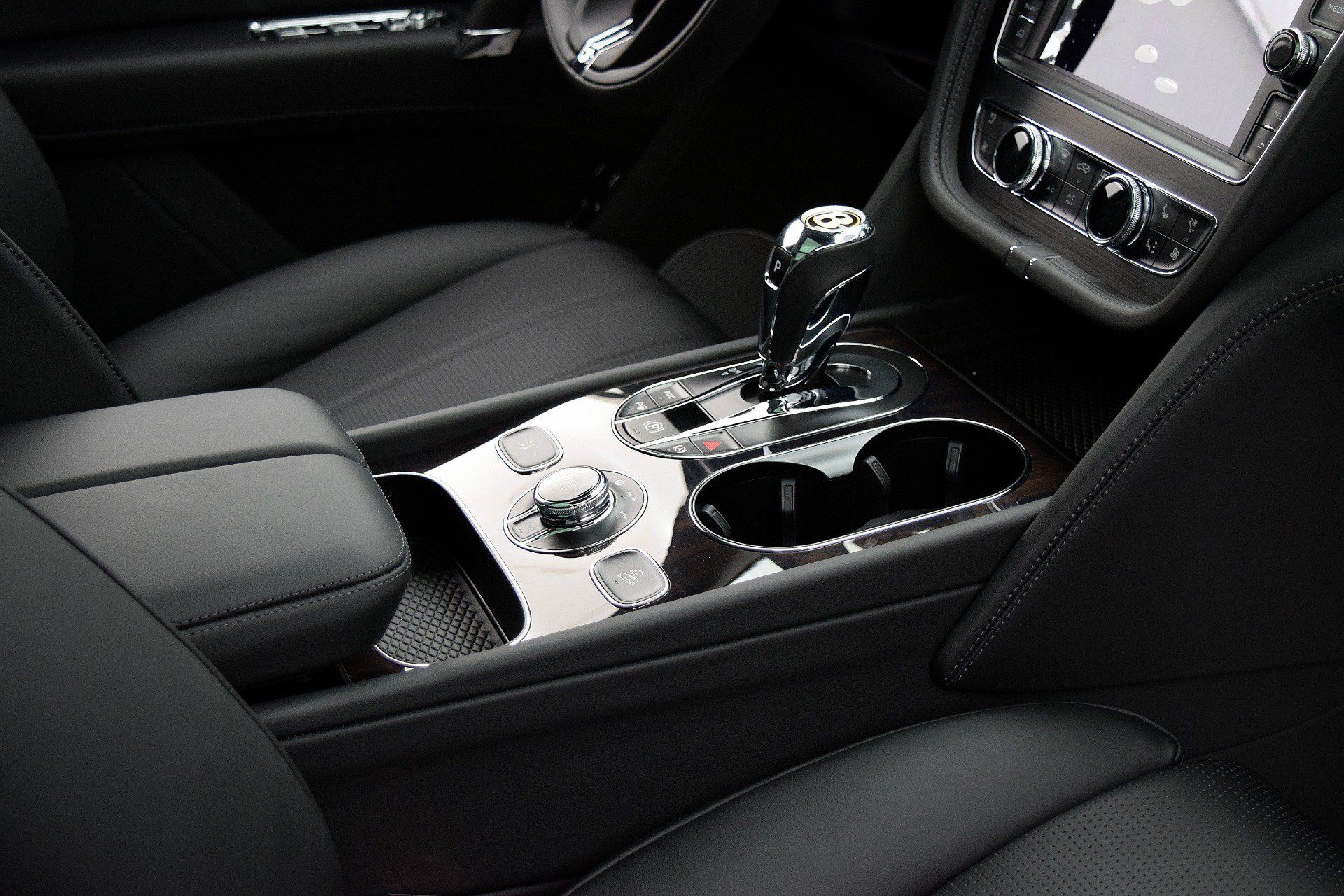 Certified 2019 Bentley Bentayga AWD/4WD image 20