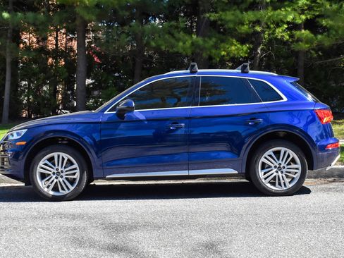 Used 2020 Audi Q5 2.0T Premium Plus w/ Premium Plus Package AWD/4WD image 4