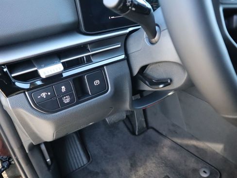 New 2026 Kia Sportage LX image 25