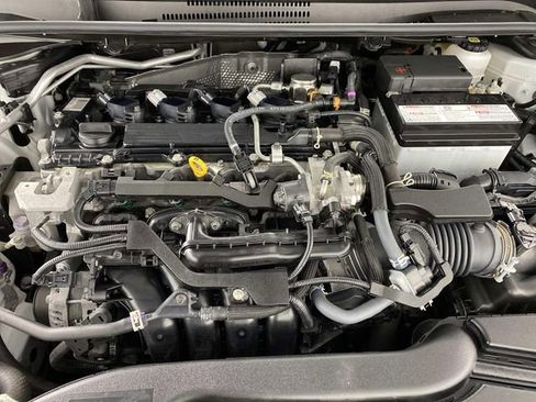 Used 2023 Toyota Corolla LE w/ Carpet Mat Package (TMS) image 28