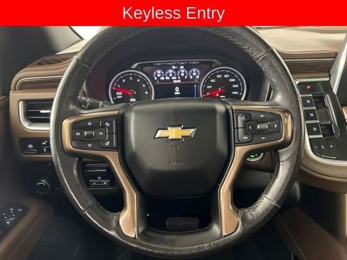 Used 2021 Chevrolet Tahoe High Country w/ Premium Package image 12